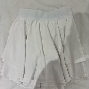 Lululemon Athletica White court rival Skirt
